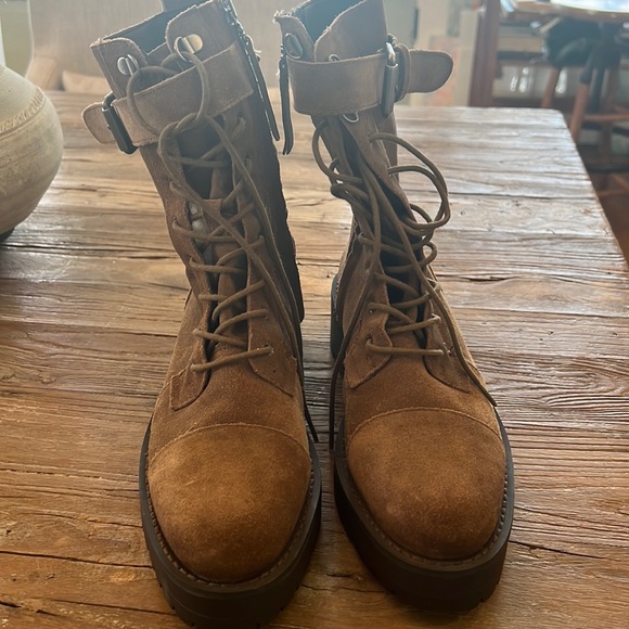 Sam Edelmon Boots - Picture 1 of 9